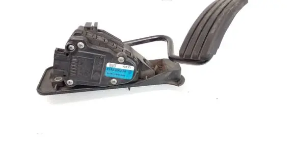 Renault Espace - Grand espace IV Accelerator pedal position sensor 8200007513 8200104482