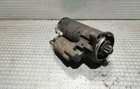 Volkswagen Crafter Starter motor 076911023A 0001125055
