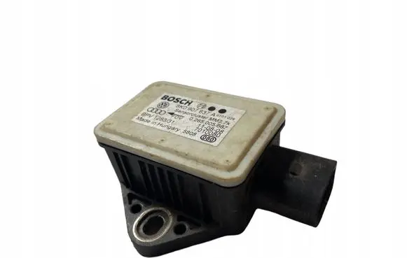 Audi A4 S4 B8 8K ESP acceleration yaw rate sensor 8K0907637A