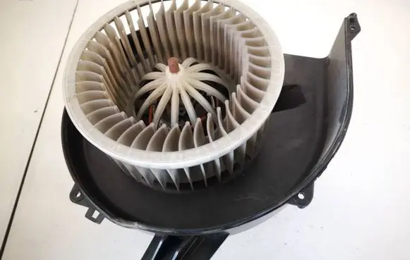 Seat Ibiza IV (6J,6P) Heater fan/blower 6r1819015