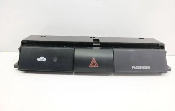 Toyota Corolla Verso AR10 Hazard light switch 153965