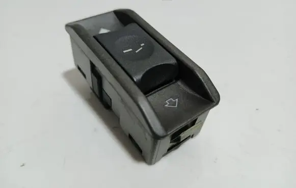 BMW 7 E65 E66 Sunroof switch 6904291