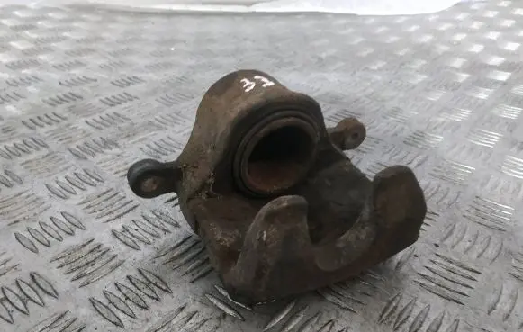 KIA Sportage Front brake caliper