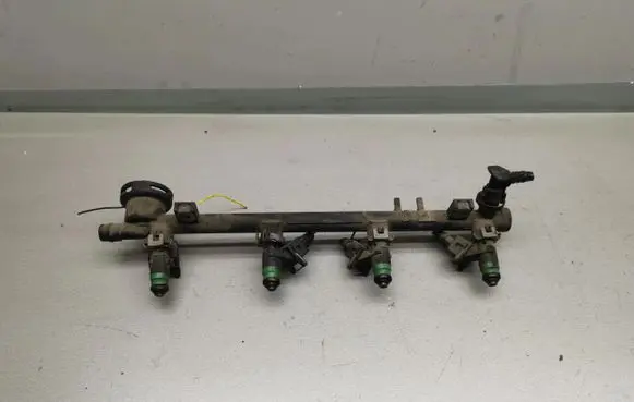 Renault Laguna II Fuel injectors set 7700107405 H028797