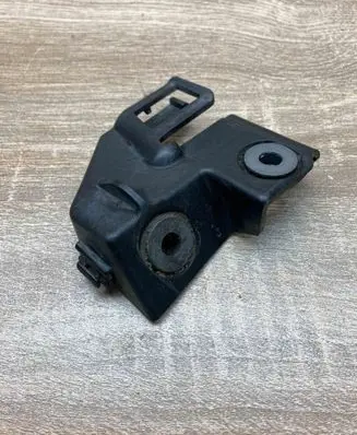 Volkswagen PASSAT B7 Headlight/headlamp mounting bracket 3AA805299