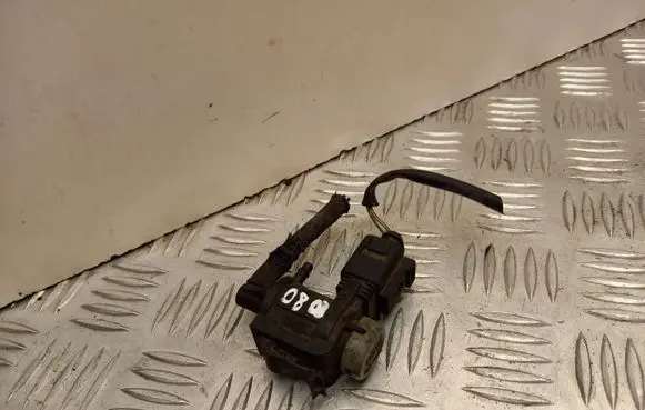 Audi A4 S4 B6 8E 8H Turbo solenoid valve 1J0906283C