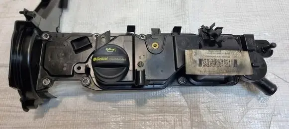 Ford Focus Rocker cam cover 9689112980