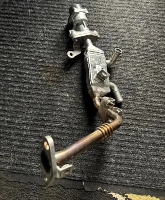 Renault Captur II EGR valve cooler 147354PM1A