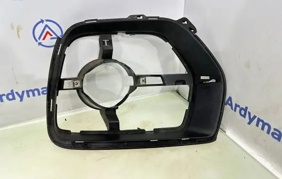 BMW X6 E71 Front bumper lower grill 7181009 51117181009