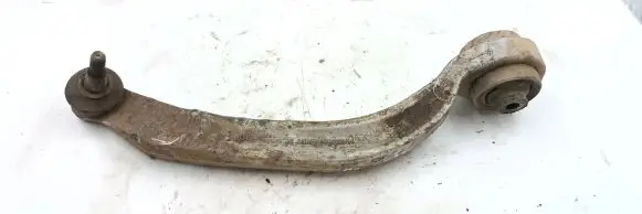 Volkswagen PASSAT B5.5 Front lower control arm/wishbone 4D0407696J
