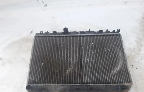 Hyundai Elantra Coolant radiator