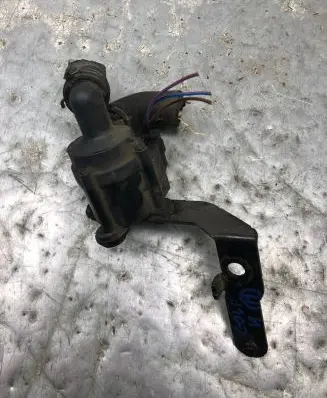 Volkswagen Golf VI Electric auxiliary coolant/water pump 5N0965561