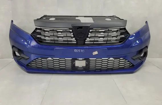 Dacia Sandero III Front bumper 620228531R 622543243R