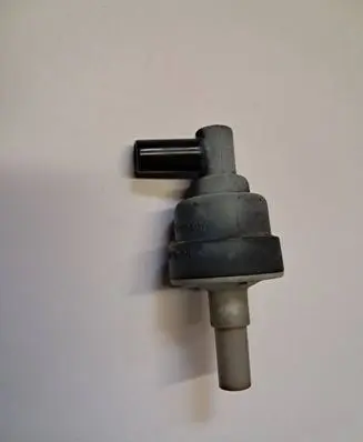 Mercedes-Benz SL R107 Breather valve 1234700393