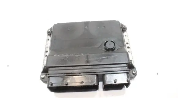 Toyota Auris E180 Engine control unit/module 8966102W60 MB2754000471
