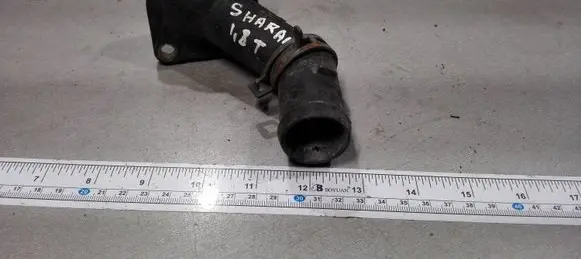 Volkswagen Sharan Engine coolant pipe/hose 038121121D 06A121121C