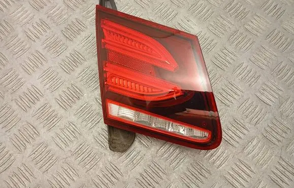 Mercedes-Benz E C207 W207 Tailgate rear/tail lights A2079063700 614451