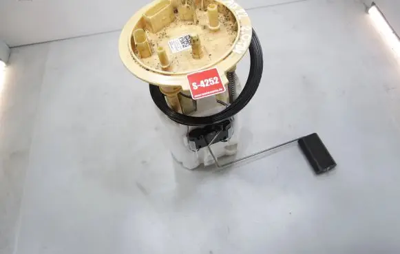 Volkswagen Caddy In-tank fuel pump 5R3919050D A3C0177500100