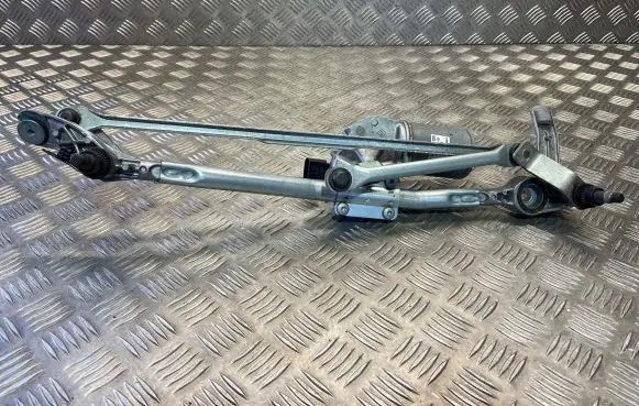 BMW 3 E90 E91 Front wiper linkage 6978263