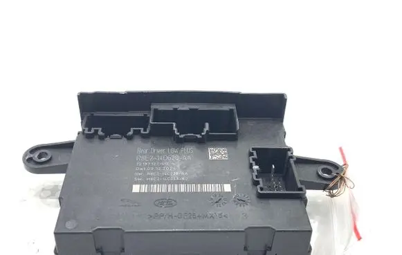 Land Rover Range Rover Evoque L551 Other control units/modules R8E214D620AA