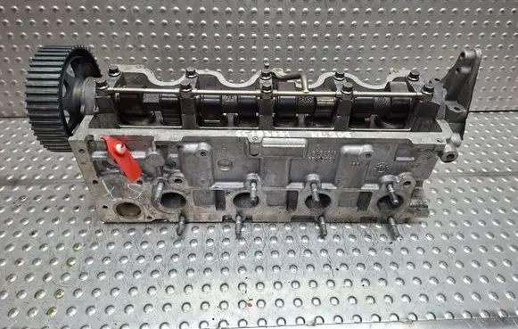 Opel Zafira B Engine head S25062909 55193091