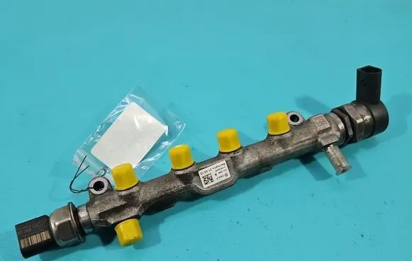 Skoda Octavia Mk3 (5E) Fuel main line pipe 04L089B IMPRK1542501