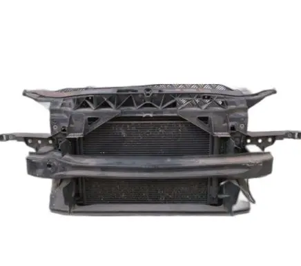 Seat Leon (1P) Front bodywork piece 1P0805588B