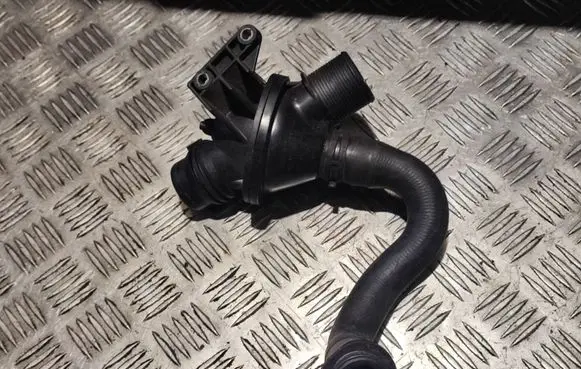 BMW 5 F10 F11 Electric auxiliary coolant/water pump 10106811
