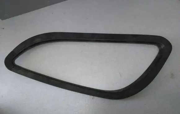 Smart ForTwo I Rear side glass trim 253122R 0000658V005 253126