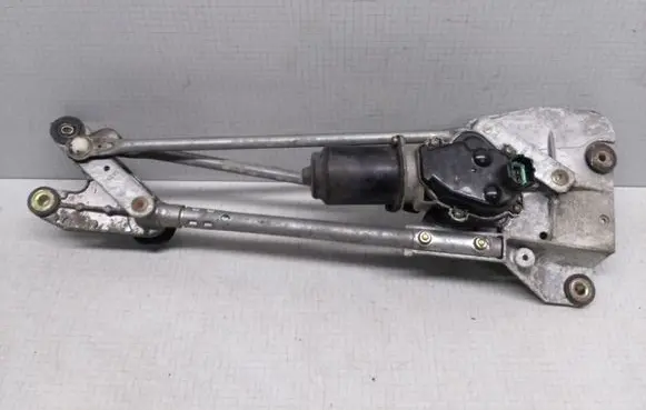 Nissan X-Trail T30 Front wiper linkage 311832740