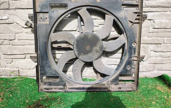 Volkswagen Amarok Electric radiator cooling fan 2H0121207G 2H0121207C A69091113