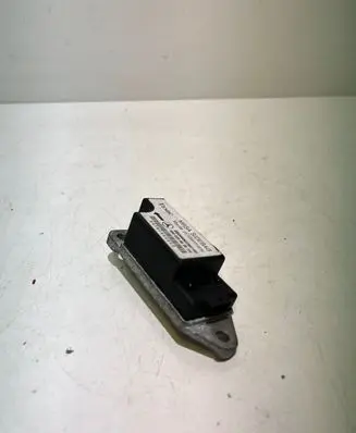Mercedes-Benz E W210 Airbag deployment crash/impact sensor 0008209926