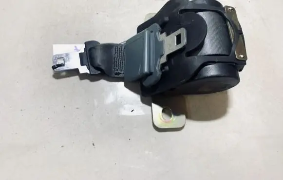 Renault Scenic I Middle seatbelt (rear) 