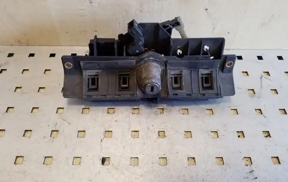 Audi A3 S3 8L Tailgate exterior lock 8D9827565 4B0827565