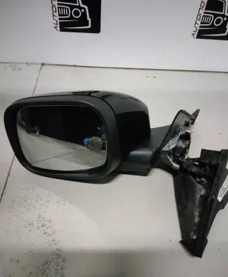 Volvo XC70 Front door electric wing mirror 3004967