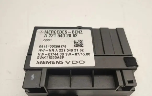 Mercedes-Benz C W204 Fuel injection pump control unit/module A2215402062