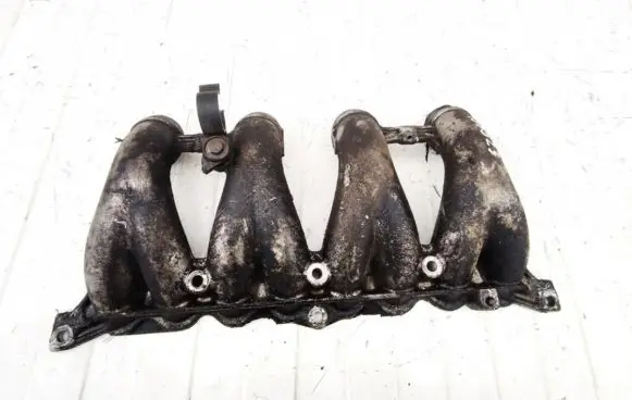 Peugeot 605 Intake manifold