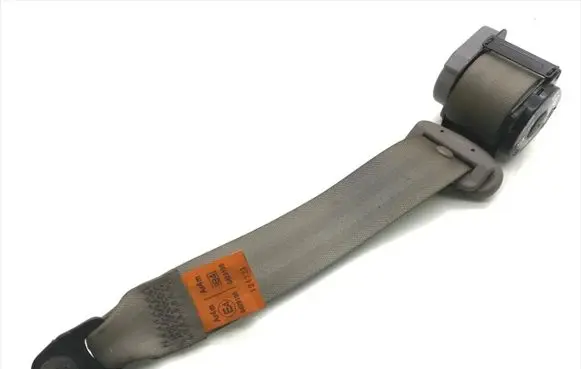 Chevrolet Tacuma Rear seatbelt SG-376