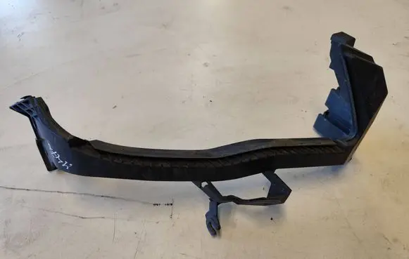 Subaru Forester SJ Front bumper mounting bracket 57707SG000