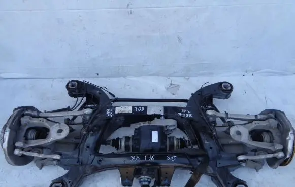 Maserati Ghibli Rear axle beam with reductor 8547125
