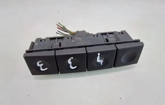 Windscreen/window heater switch