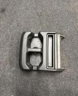 Jeep Grand Cherokee WL Cup holder back 