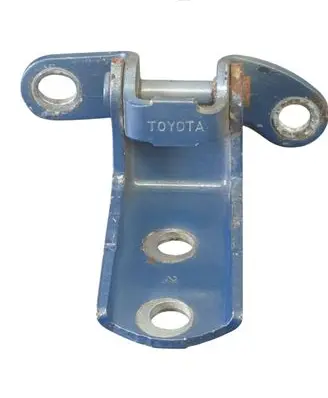 Toyota Yaris Rear door lower hinge 6878005020