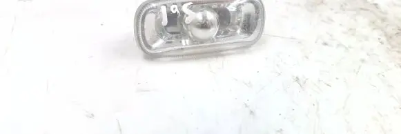 Audi A4 S4 B6 8E 8H Front fender indicator light 8E0949127
