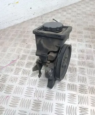 BMW 3 E46 Power steering pump