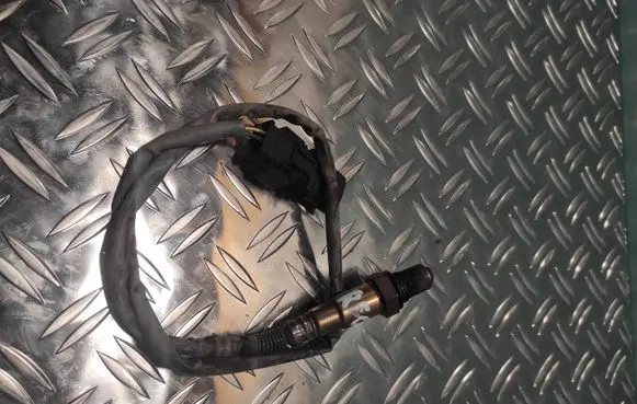 Volkswagen Touareg I Lambda probe sensor 1928405252