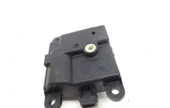 Subaru Impreza II Air flap motor/actuator 3B45030850 040819