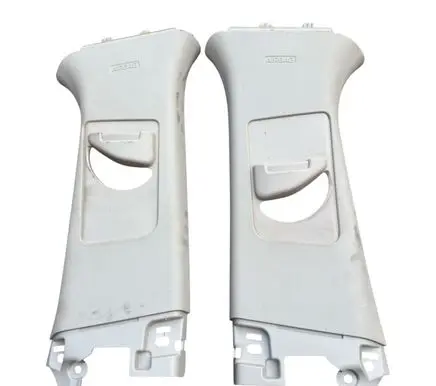 Ford Escape IV (B) pillar trim (top) 