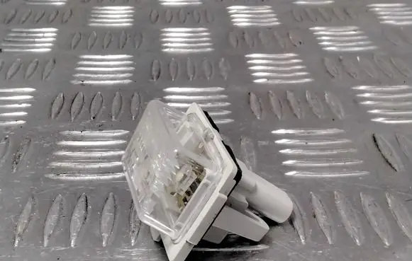 Mercedes-Benz C W204 Number plate light 2218200856