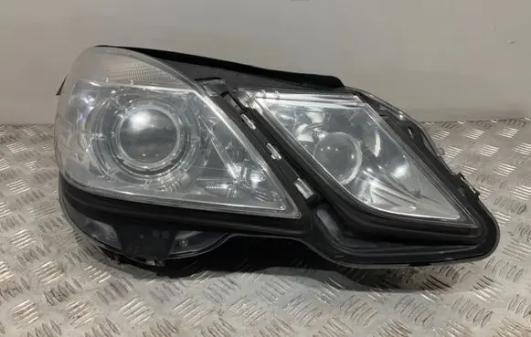 Mercedes-Benz E W212 Headlight/headlamp A2128202059 1ZT01080012
